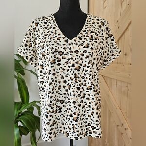 MELLODAY size M animal print women's top